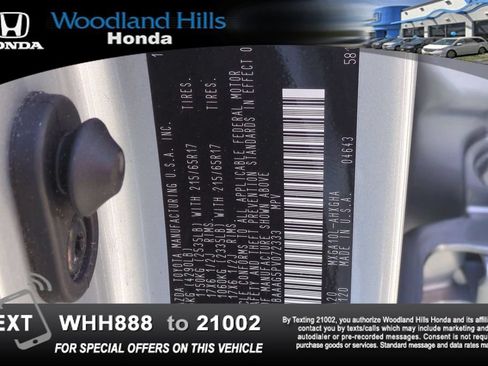 Used 2023 Toyota Corolla Cross LE w/ Moonroof Package FWD image 27