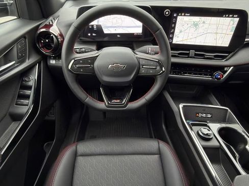 New 2026 Chevrolet Equinox RS FWD image 11