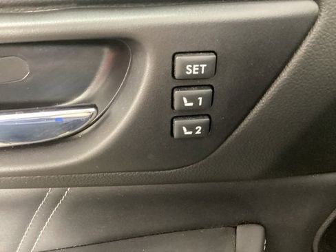 Used 2019 Subaru Outback 2.5i Limited w/ Popular Package #2 image 17