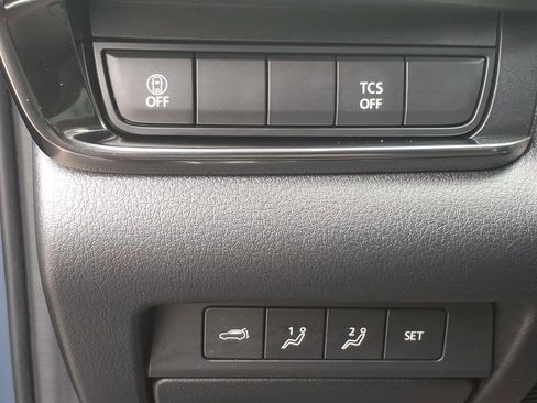 Used 2021 MAZDA CX-30 FWD 2.5 S w/ Premium Package image 16