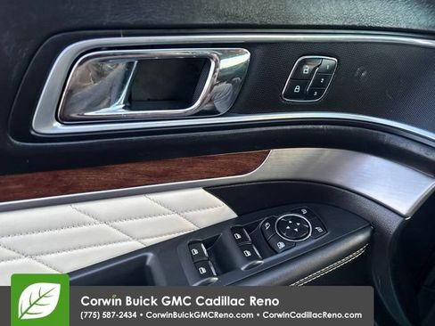 Used 2016 Ford Explorer Platinum AWD/4WD image 34