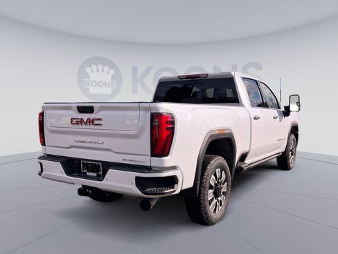 New 2026 GMC Sierra 2500 Denali w/ Denali Reserve Package image 7