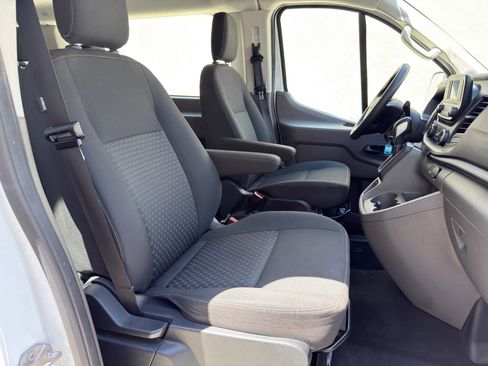 Used 2021 Ford Transit 350 XLT image 17