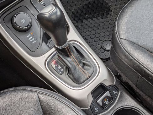 Certified 2019 Jeep Compass Latitude w/ Popular Equipment Group image 15