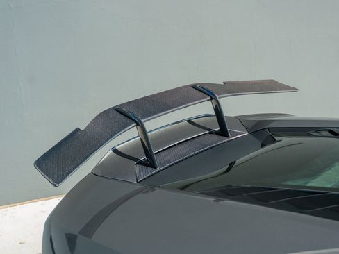 Used 2020 Lamborghini Huracan EVO image 30