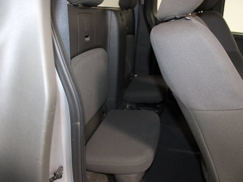 Used 2016 Nissan Frontier S w/ S Preferred Package RWD image 27