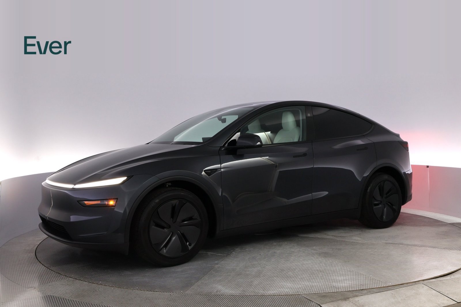 Used 2026 Tesla Model Y 2WD image 18