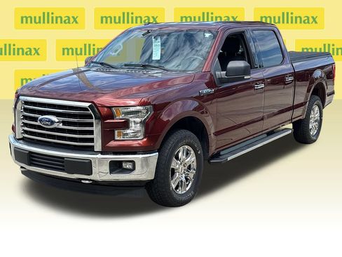 Used 2017 Ford F150 XLT w/ Equipment Group 301A Mid AWD/4WD image 13