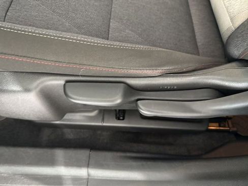 Used 2024 Chevrolet Trax RS image 22