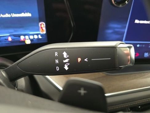 New 2026 Chevrolet Tahoe High Country AWD/4WD image 15