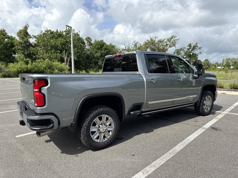 New 2026 Chevrolet Silverado 2500 High Country w/ High Country Premium Package AWD/4WD image 3