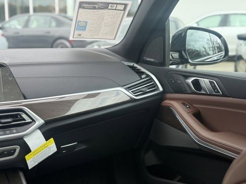 Certified 2023 BMW X5 xDrive40i w/ M Sport Package image 24