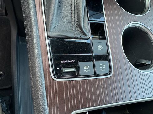 Used 2021 Toyota Sienna XLE image 20