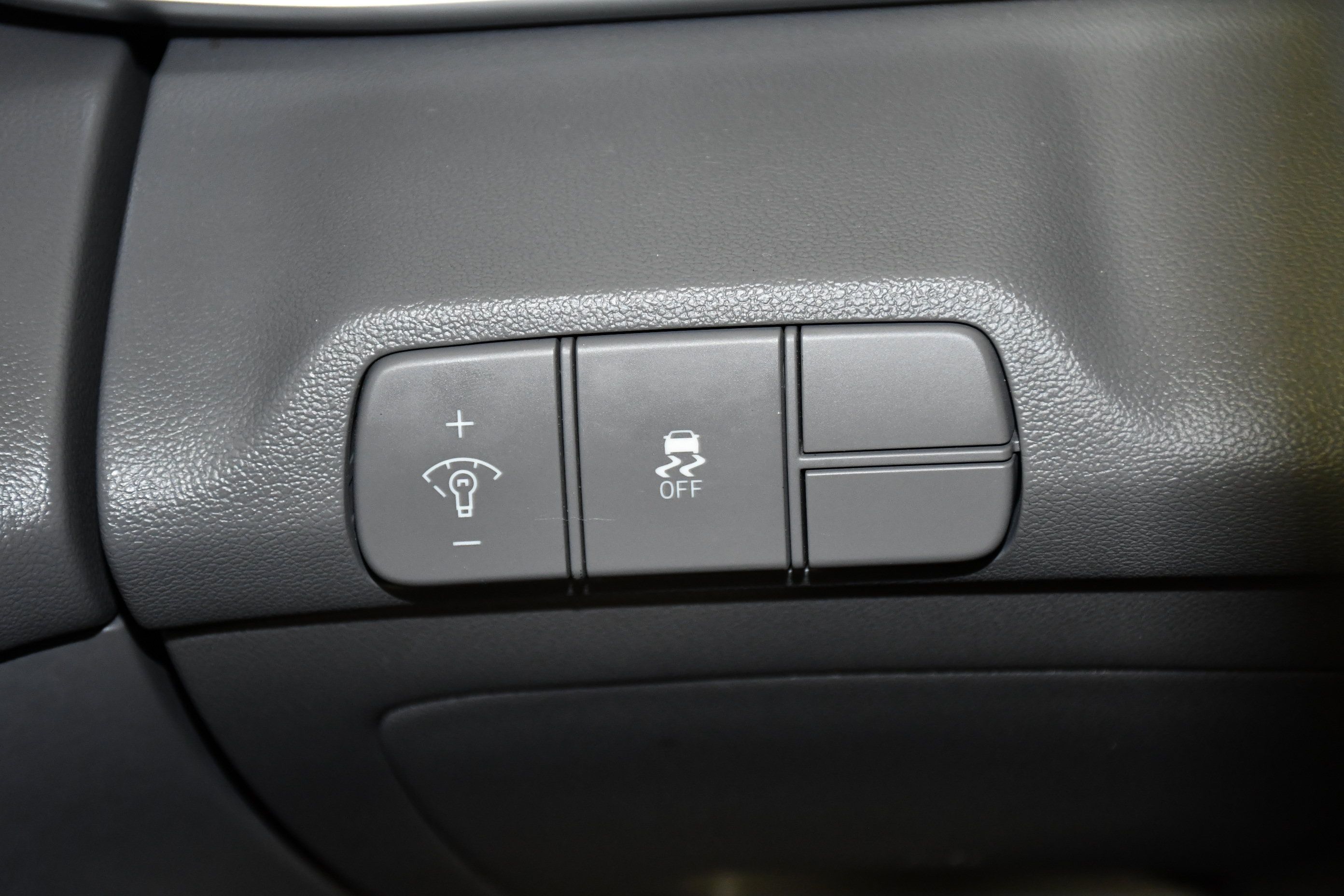 Used 2024 Hyundai Elantra SEL FWD image 35
