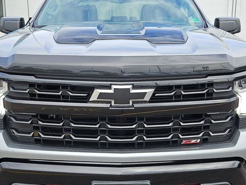 Used 2025 Chevrolet Silverado 1500 LT Trail Boss AWD/4WD image 35