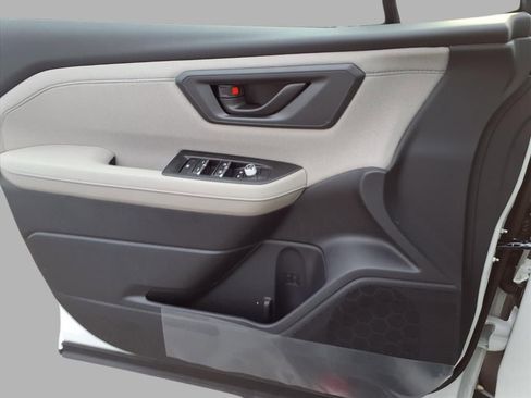 New 2026 Subaru Forester Premium image 8