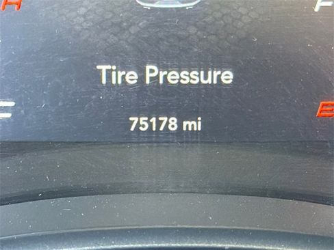 Used 2022 Dodge Charger GT w/ Plus Group image 27