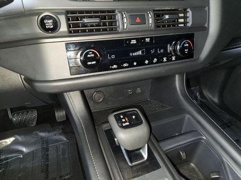 Certified 2025 Nissan Pathfinder S FWD image 21