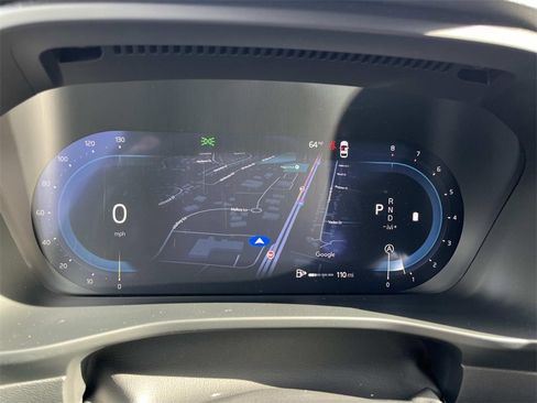 Used 2025 Volvo XC40 B5 Core w/ Climate Package image 40