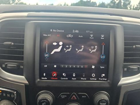 Used 2019 RAM 1500 Big Horn AWD/4WD image 19
