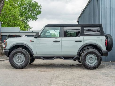 Used 2022 Ford Bronco Big Bend image 3