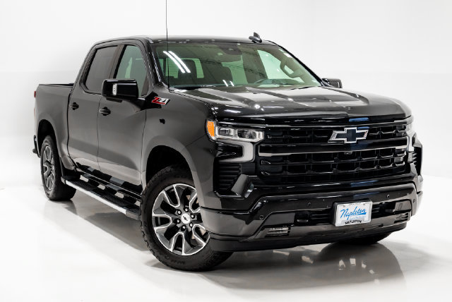 Used 2024 Chevrolet Silverado 1500 RST w/ RST All Star Premium Package AWD/4WD image 6