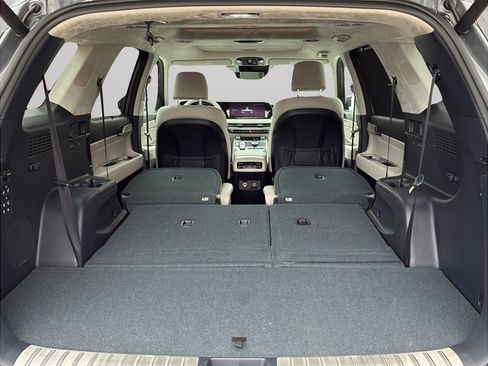 Used 2024 Hyundai Palisade Calligraphy image 27