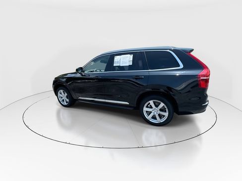 Used 2024 Volvo XC90 B5 Core AWD/4WD image 6