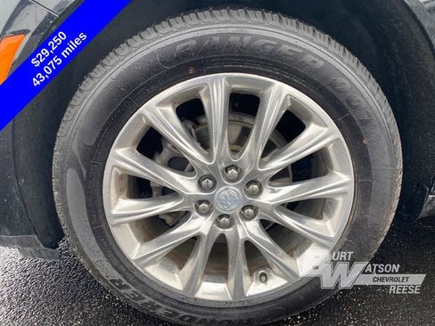 Certified 2022 Buick Enclave Essence w/ Experience Buick Package image 12