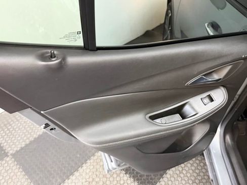 Used 2023 Buick Encore GX Select w/ Safety Package II FWD image 39