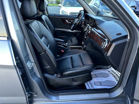 Used 2014 Mercedes-Benz GLK 350 4MATIC image 12