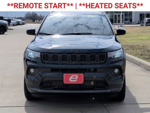 New 2026 Jeep Compass Altitude image 2