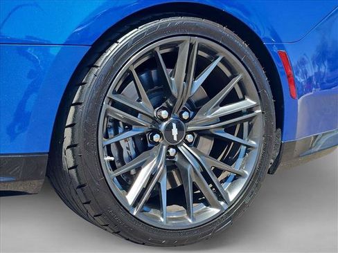 Certified 2018 Chevrolet Camaro ZL1 w/ LPO, ZL1 Protection Package RWD image 29