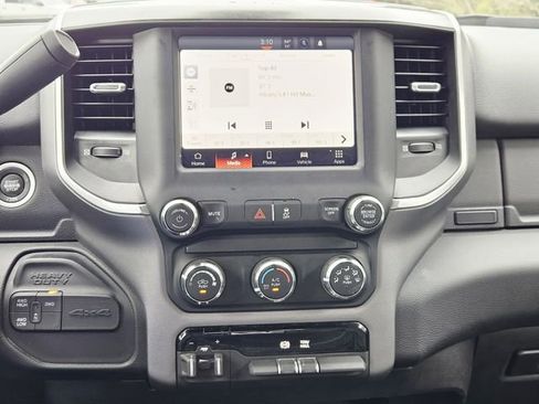 Used 2024 RAM 2500 Big Horn image 47