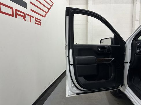 Used 2020 GMC Sierra 1500 Elevation RWD image 33