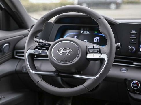 New 2026 Hyundai Elantra Sport FWD image 18