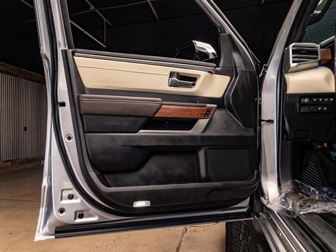 Used 2023 Toyota Tundra 1794 Edition image 31