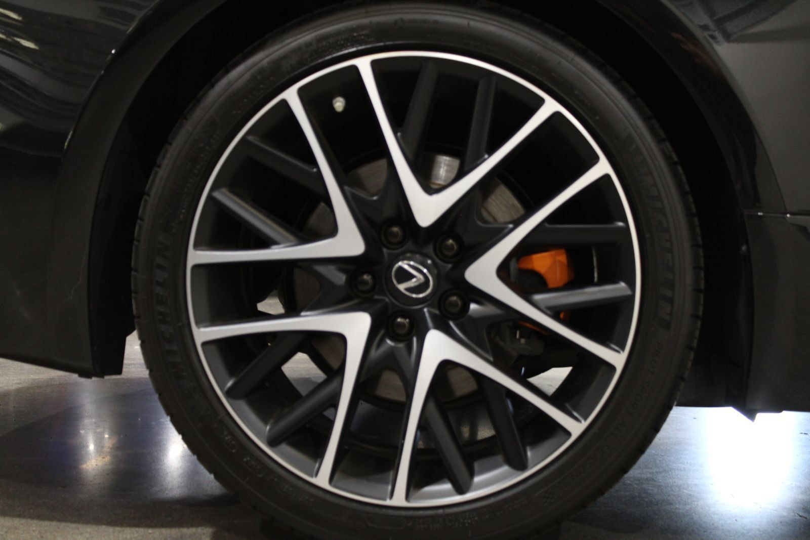 Used 2018 Lexus RC 350 RWD image 13
