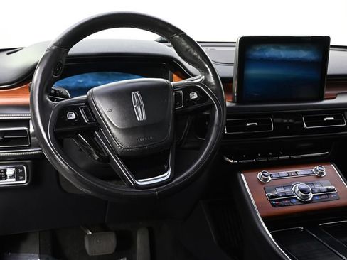 Used 2020 Lincoln Aviator Reserve w/ Equipment Group 202A AWD/4WD image 12