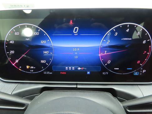 Certified 2025 Mercedes-Benz C 300 Sedan image 32