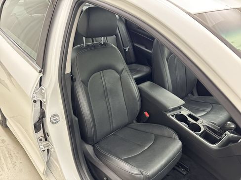 Used 2018 Hyundai Sonata Limited FWD image 26