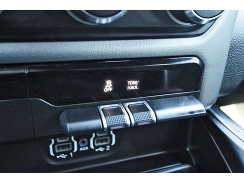 Used 2024 RAM 1500 Big Horn RWD image 28