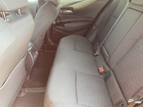 Certified 2025 Toyota Corolla SE image 19