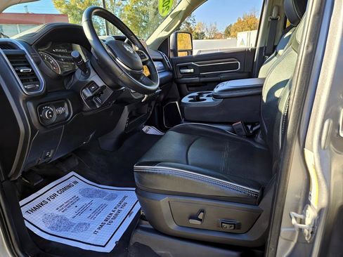 Used 2024 RAM 2500 Laramie image 7