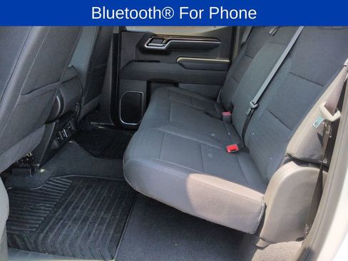 Certified 2026 Chevrolet Silverado 1500 RST AWD/4WD image 18