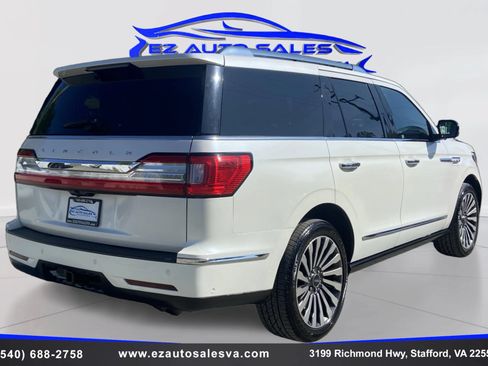 Used 2018 Lincoln Navigator Reserve w/ Technology Package AWD/4WD image 5