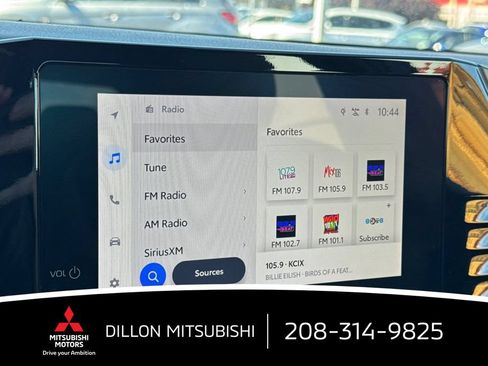 Used 2025 Toyota Camry SE FWD image 17