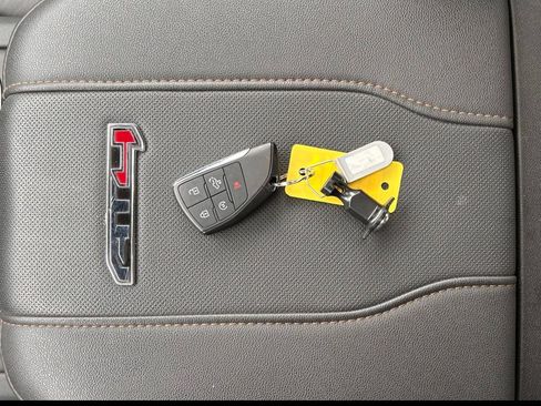 Certified 2024 GMC Sierra 2500 AT4 w/ AT4 Premium Plus Package image 37