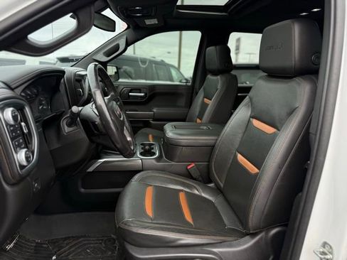 Used 2020 GMC Sierra 1500 AT4 w/ AT4 Premium Package image 2