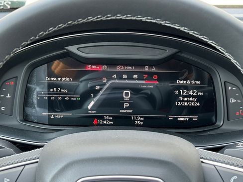 New 2025 Audi SQ7 Premium Plus image 23